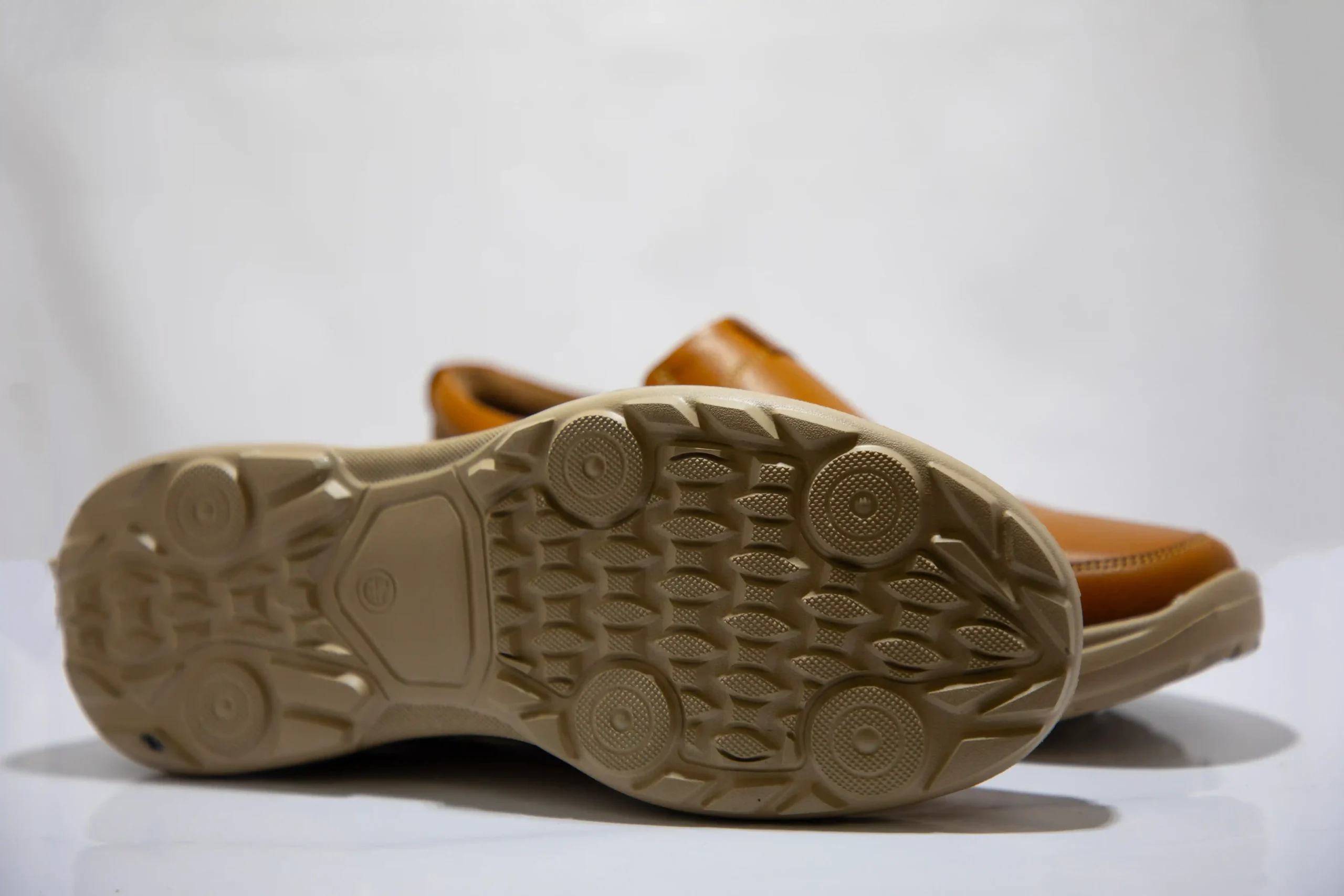 کفش چرم طبیعی اسپرت راحتی مدل wide toe با زیره EVA - تصویر 4